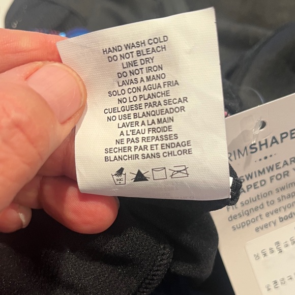 TrimShaper Pink and Blue Two Tier Ruffle Tankini Top Swim Women’s Size 18 NWT - Picture 12 of 13